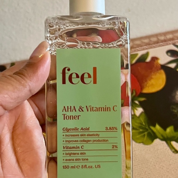 AHA & Vitamin C Toner - Mint Green - Picture 4 of 6